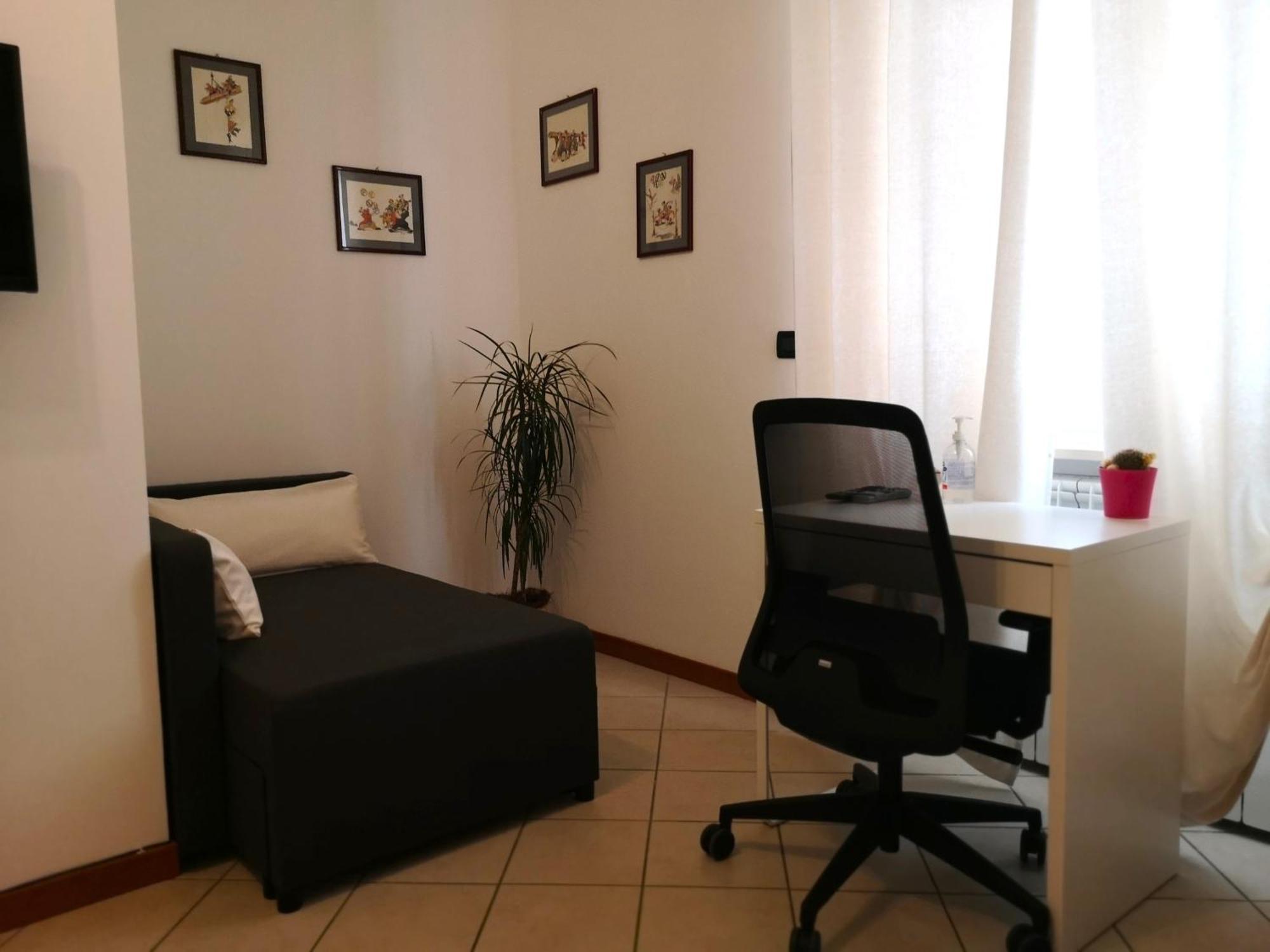 Holiday Apartment - Brescia Centro - Parcheggio Privato Exterior foto